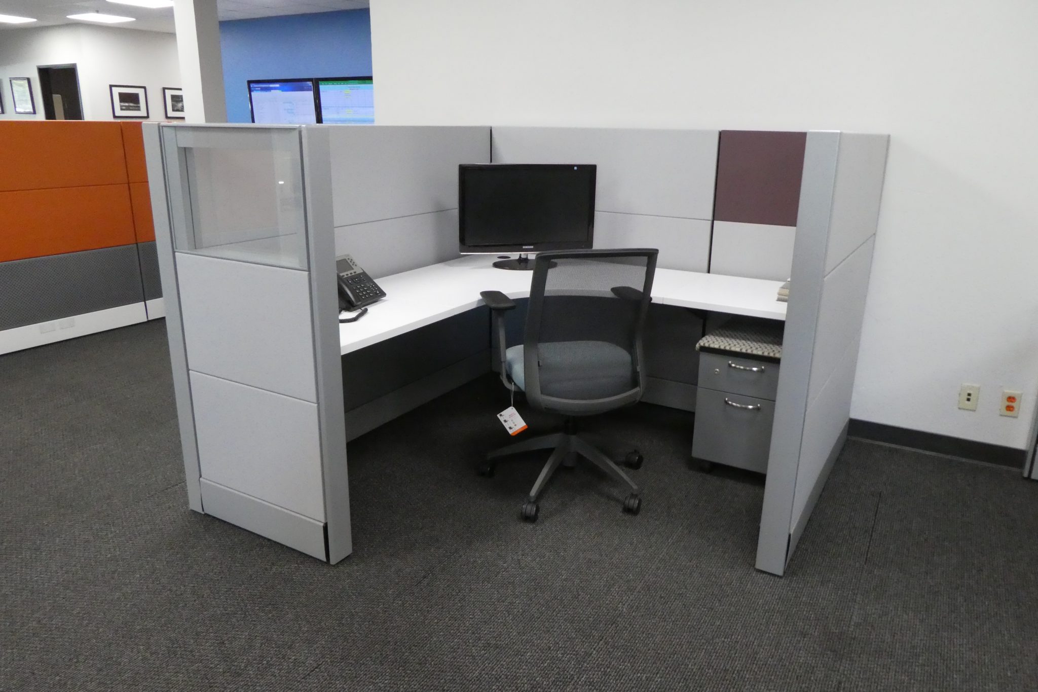 Herman Miller Etho workstations available in 6'0"x6'0", 6'0"x8'0"