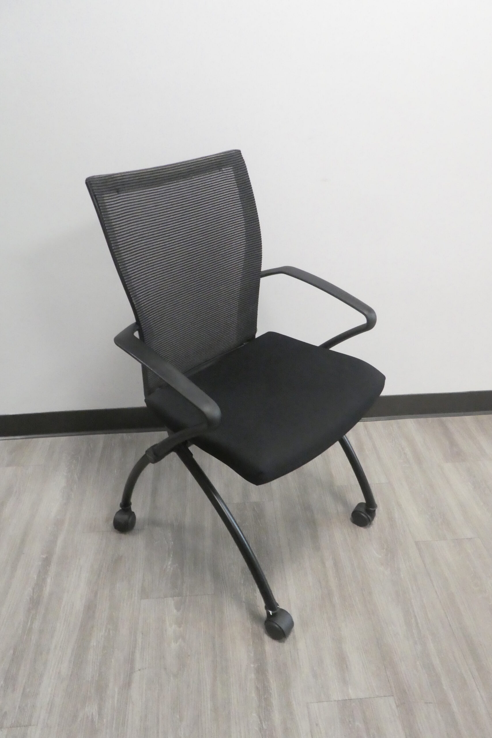 Haworth, X99 Seminar Nesting Chair