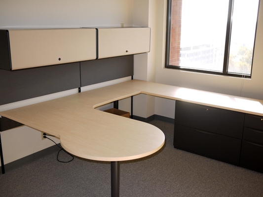 Refurbished Herman Miller Desk Ethospace