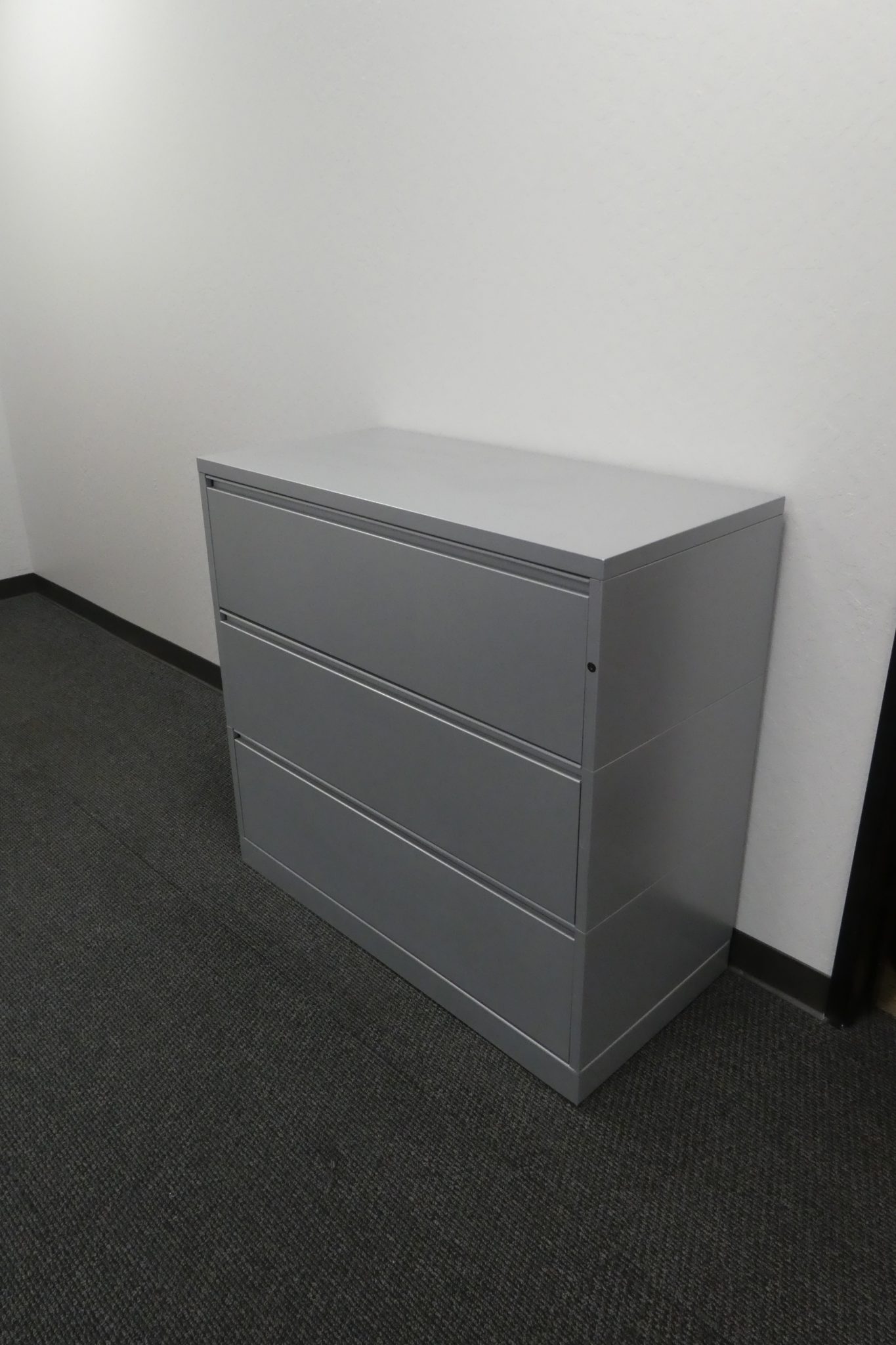 Herman Miller Meridian 3 Drawer Later File Silver 42"W x 20"D x 40"H