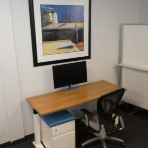 HAT, Height Adjustable Desk Unit