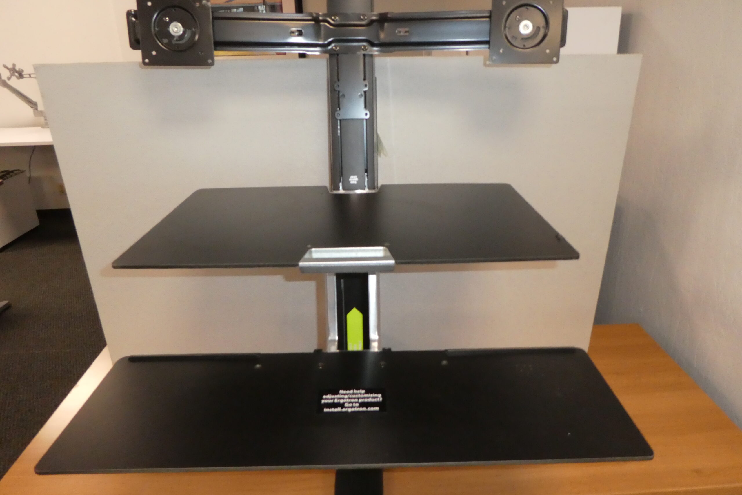 Humanscale Dual Monitor Arm W/ Shelves, Black