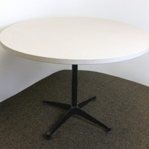 Round Table, 42", Soft Grey