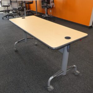 Bretford, Flip and Nest Training table, Maple laminate and Caster