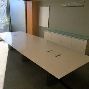 DFM, Avion Veneer Conference Table with Power Module