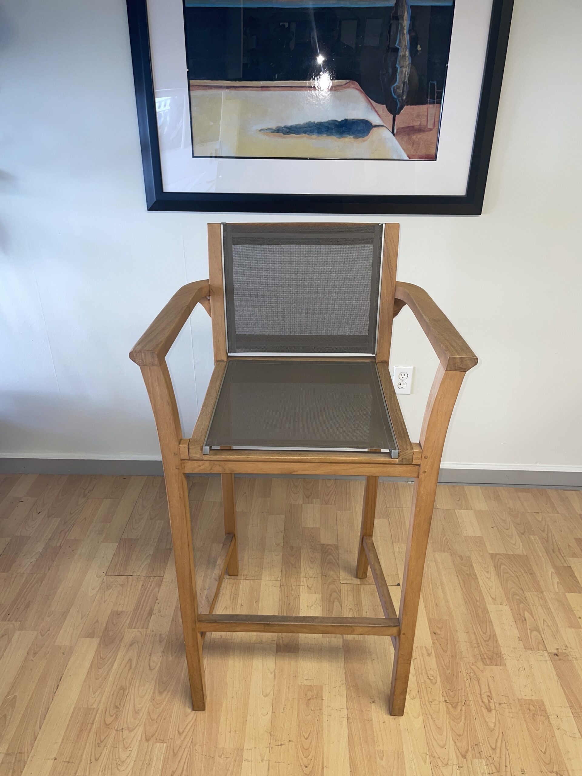 Ventana, Stool, Counter Height, Olive Mesh Seat with Chestnut Wood Frame