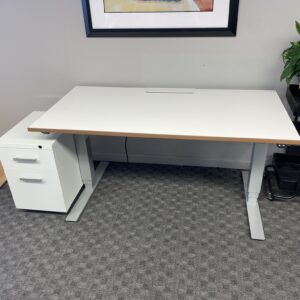 Height Adjustable Desk